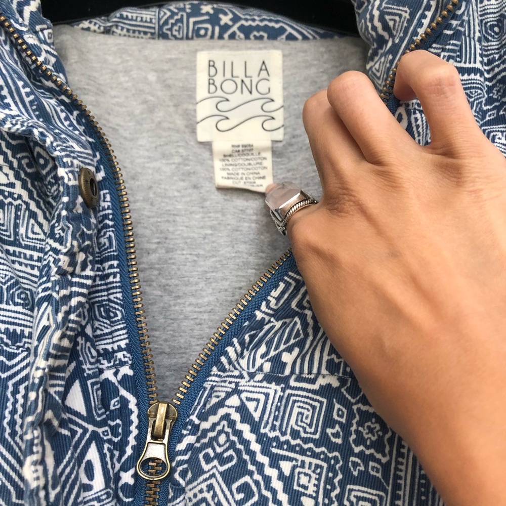 Billabong pattern jacket size S - Picture 3 of 3